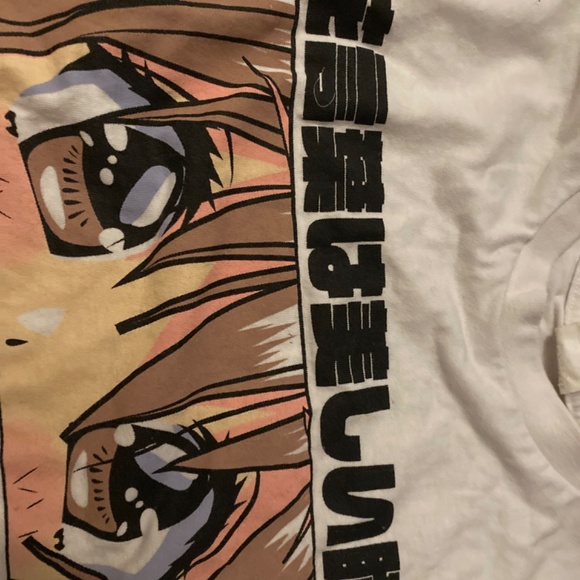 White anime print t-shirt - Picture 2 of 3